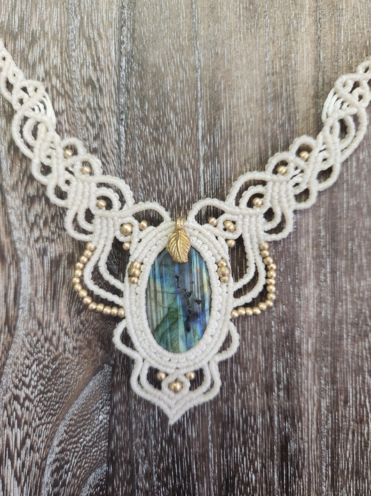 Labradorite Macrame Necklace