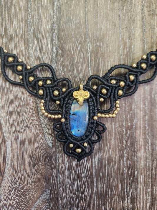 Labradorite Macrame Necklace