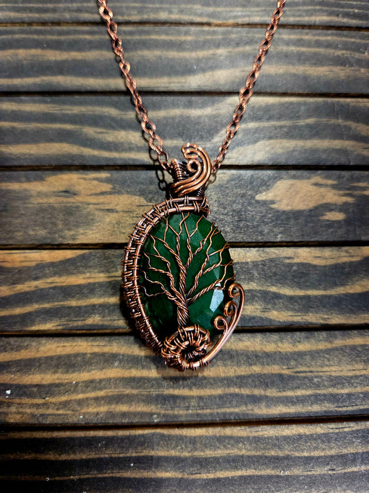 🌳 Emerald Tree of Life Pendant 🌳