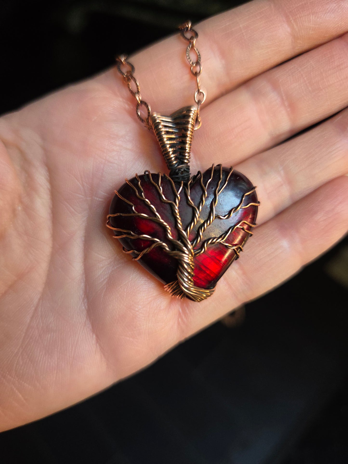 ❤️ Red Flash Labradorite Heart – Tree of Life Pendant ❤️